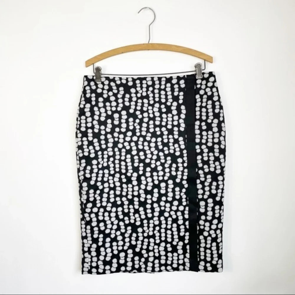 ANN TAYLOR Black And White Pencil Skirt 8